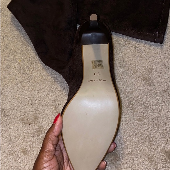 Cuple Over the Knee (Thigh High Boots) - Picture 2 of 4